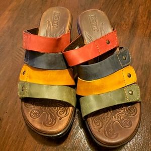 BORN Handcrafted Footwear Size 8 EUR 39